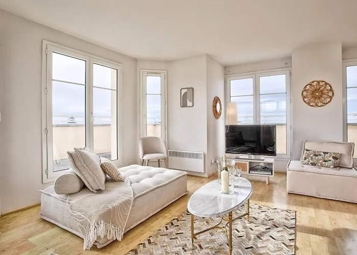 Lumineux Avec Piscine, Proche Cabourg - Fr-1-788-93 * Dives-sur-Mer