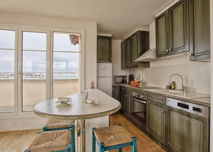 شقة Lumineux Avec Piscine, Proche Cabourg - Fr-1-788-93