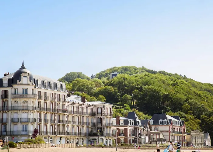 Daire Lumineux Avec Piscine, Proche Cabourg - Fr-1-788-93 Dives-sur-Mer